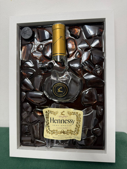 Tablou decorativ din rășină - Hennessey